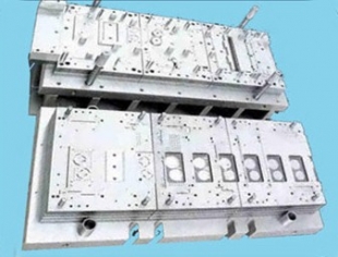 STAMPING MOLD